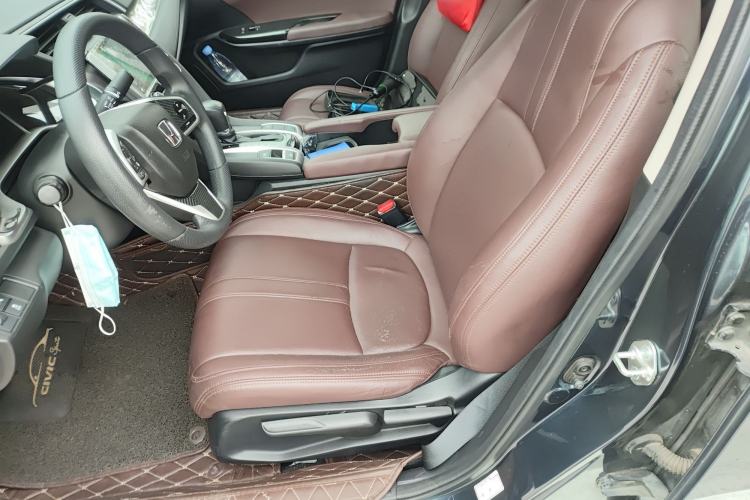 Used Honda Civic 2016 220TURBO CVT Luxury Edition Left Front Seat