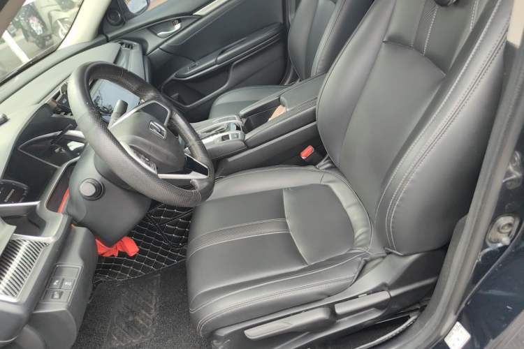 Used Honda Civic 2016 220TURBO CVT Luxury Edition Left Front Seat