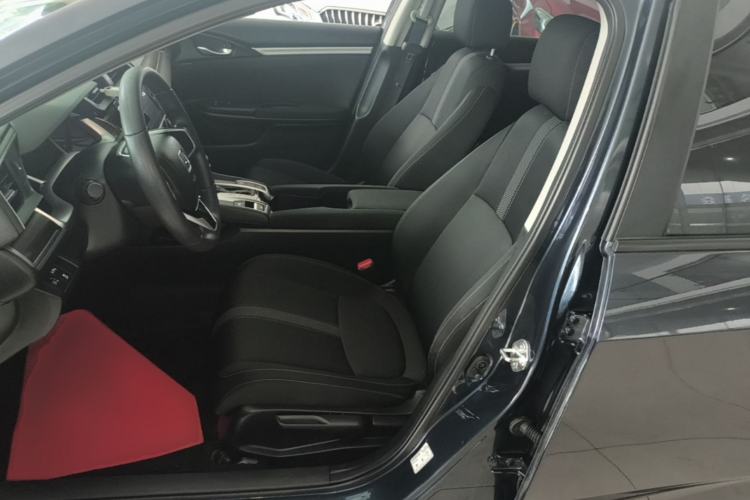 Used Honda Civic 2016 220TURBO CVT Prestige Edition Left Front Seat