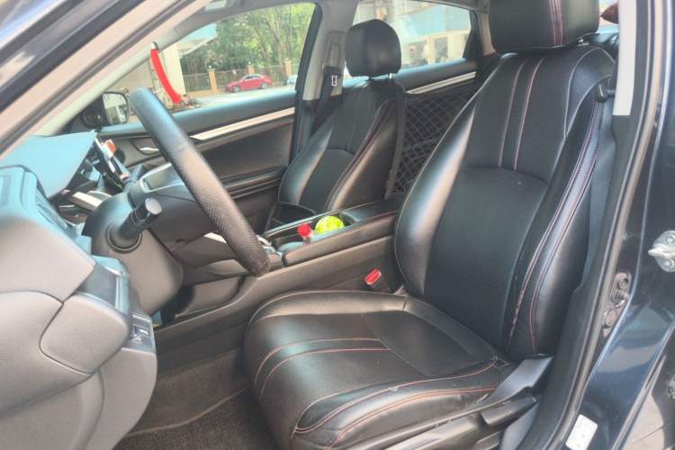 Used Honda Civic 2016 220TURBO CVT Luxury Edition Left Front Seat