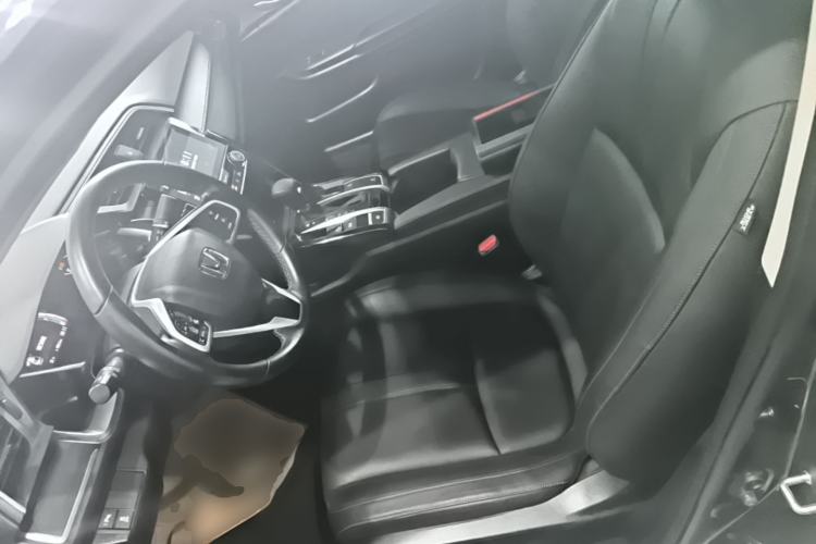 Used Honda Civic 2016 220TURBO CVT Prestige Edition Left Front Seat