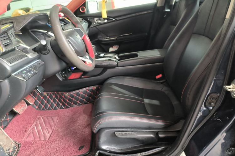 Used Honda Civic 2016 220TURBO CVT Luxury Edition Left Front Seat