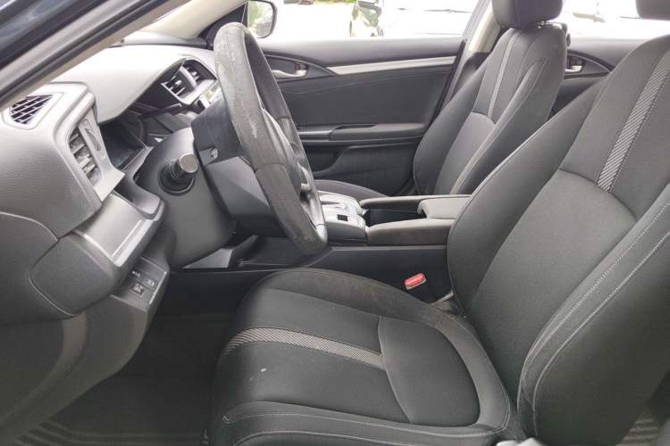 Used Honda Civic 2016 180TURBO CVT Comfort Version Left Front Seat