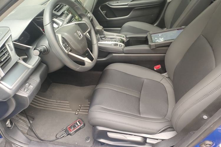 Used Honda Civic 2016 220TURBO CVT Luxury Edition Left Front Seat