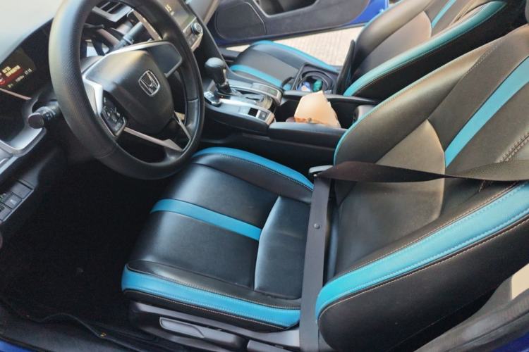 Used Honda Civic 2016 220TURBO CVT Luxury Edition Left Front Seat