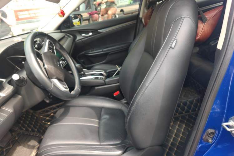 Used Honda Civic 2016 220TURBO CVT Prestige Edition Left Front Seat