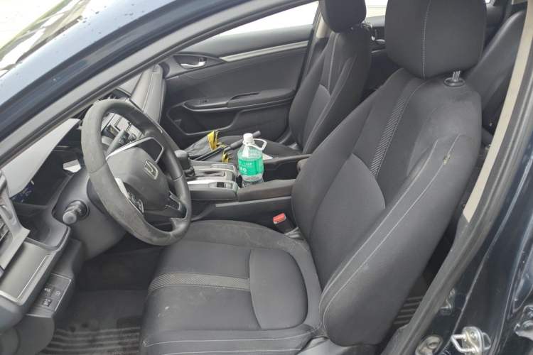 Used Honda Civic 2016 180TURBO CVT Comfort Version Left Front Seat