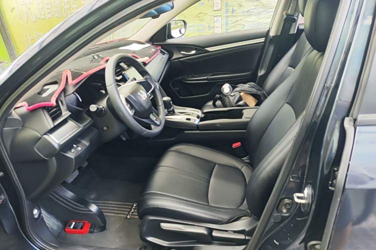 Used Honda Civic 2016 180TURBO CVT Comfort Version Left Front Seat
