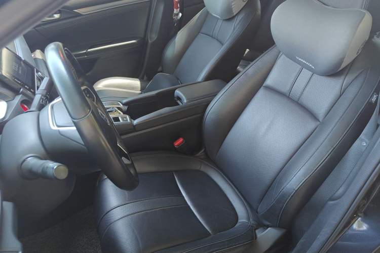 Used Honda Civic 2016 220TURBO CVT Prestige Edition Left Front Seat