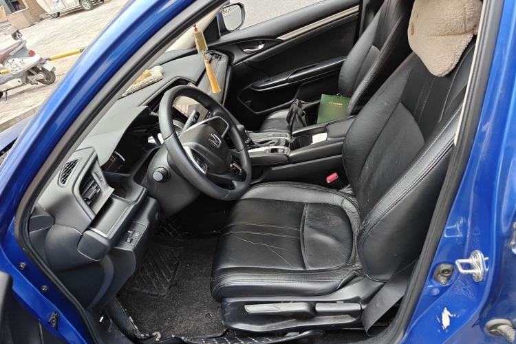 Used Honda Civic 2016 180TURBO CVT Comfort Version Left Front Seat