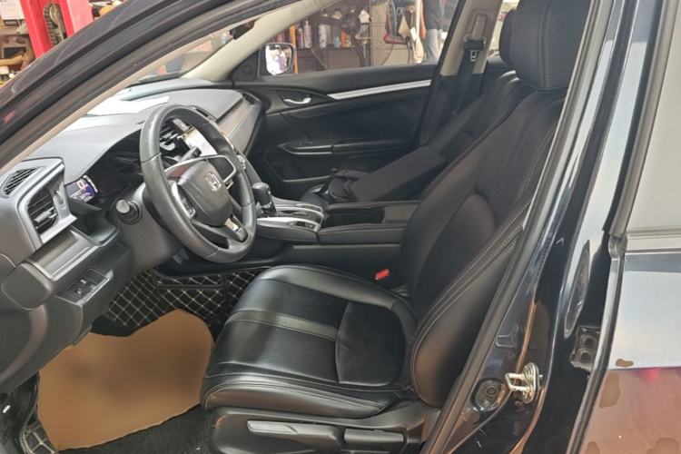 Used Honda Civic 2016 180TURBO CVT Comfort Version Left Front Seat