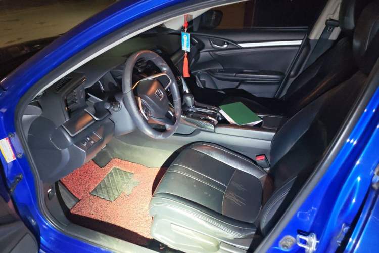 Used Honda Civic 2016 180TURBO CVT Comfort Version Left Front Seat