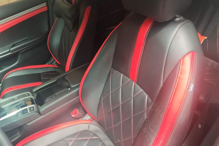Used Honda Civic 2016 220TURBO CVT Luxury Edition Left Front Seat