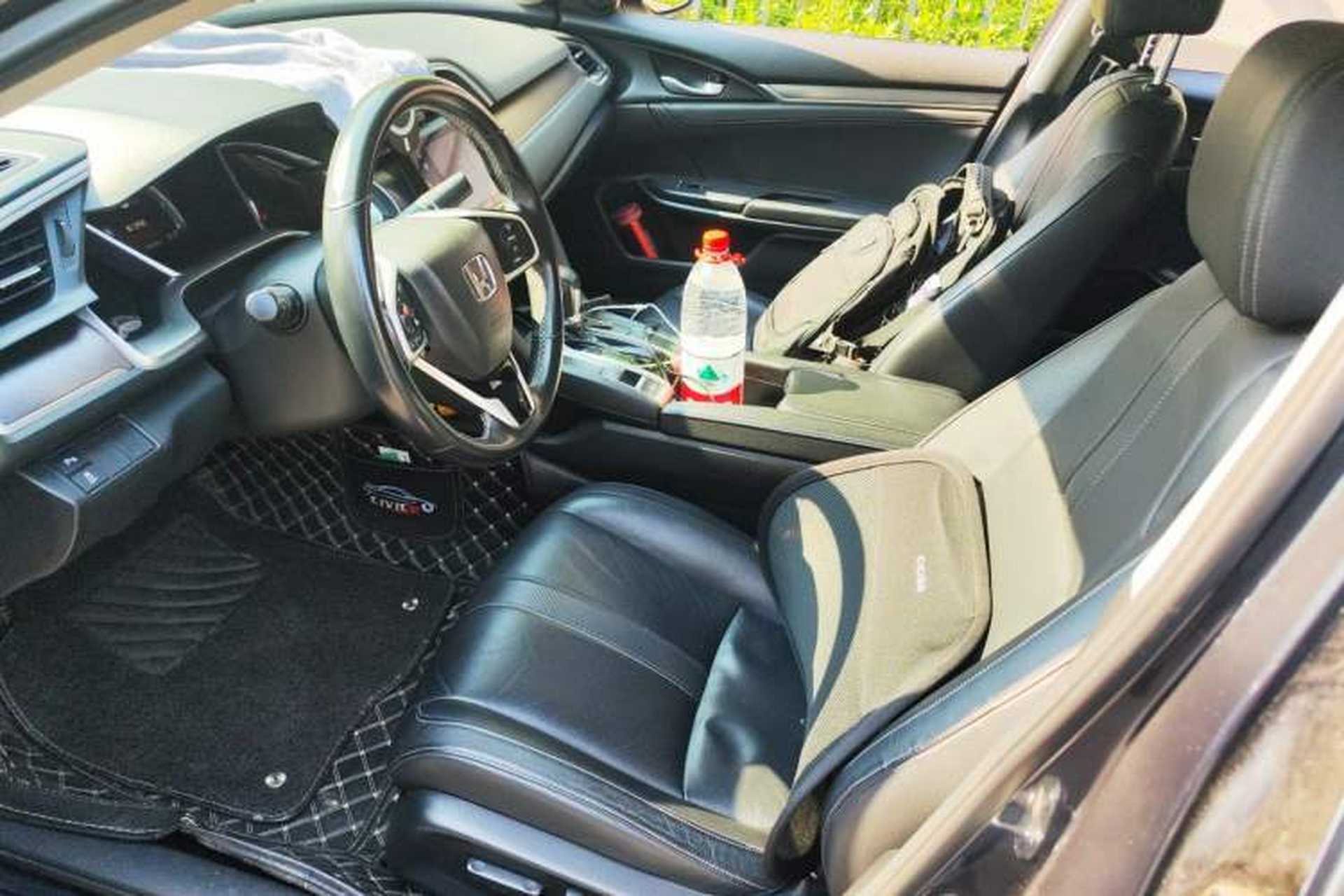 Used Honda Civic 2016 220TURBO CVT Prestige Edition Left Front Seat