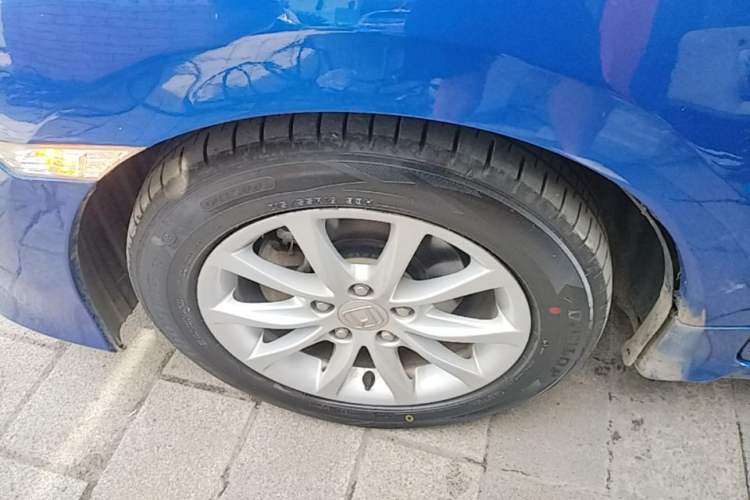 Used Honda Civic 2016 180TURBO CVT Comfort Version Left Front Wheel Hub