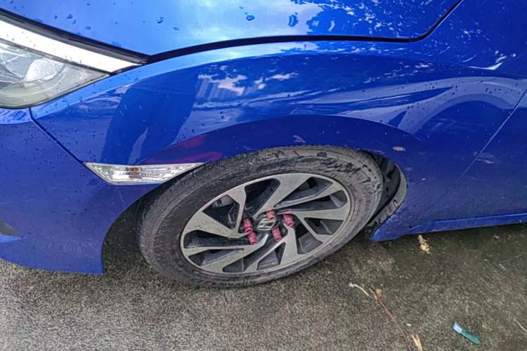 Used Honda Civic 2016 220TURBO CVT Luxury Edition Left Front Wheel Hub