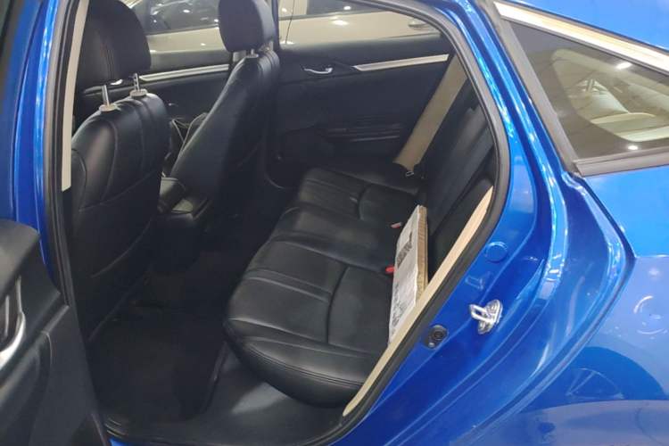Used Honda Civic 2016 220TURBO CVT Luxury Edition Left Rear Seat