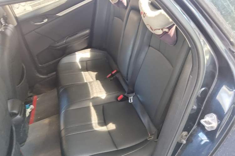 Used Honda Civic 2016 220TURBO CVT Luxury Edition Left Rear Seat