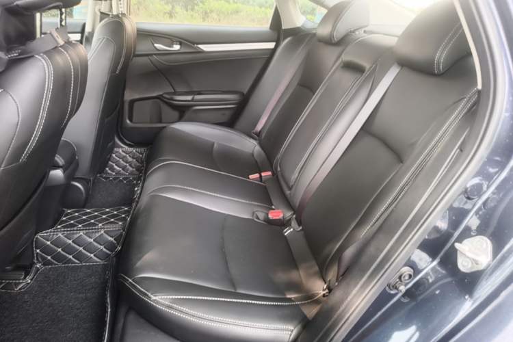 Used Honda Civic 2016 220TURBO CVT Luxury Edition Left Rear Seat