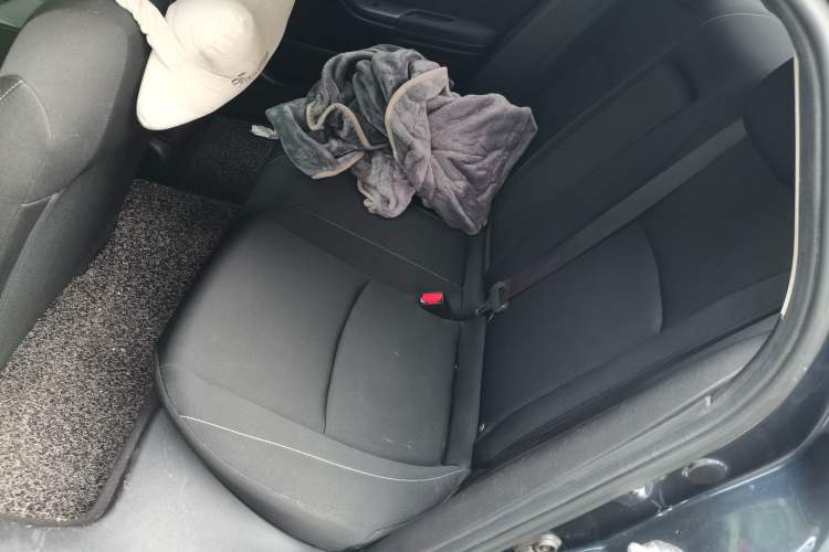 Used Honda Civic 2016 220TURBO CVT Luxury Edition Left Rear Seat