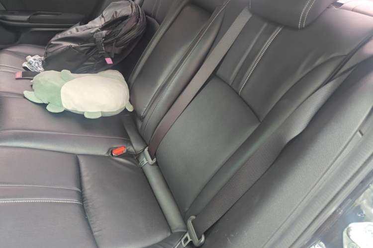 Used Honda Civic 2016 220TURBO CVT Luxury Edition Left Rear Seat