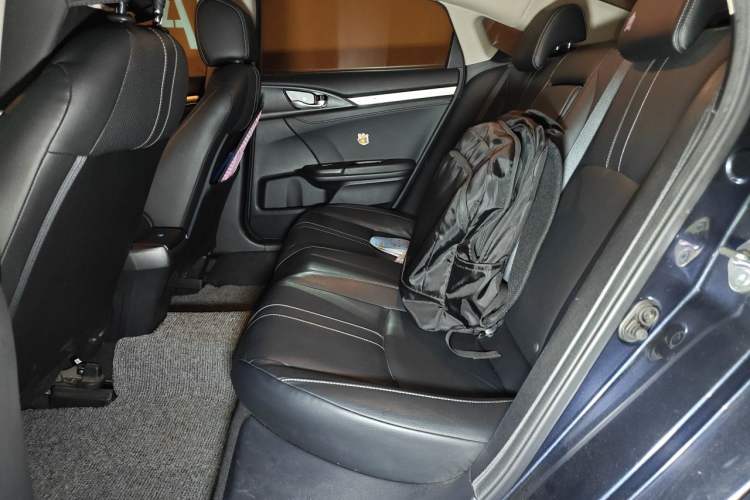 Used Honda Civic 2016 220TURBO CVT Prestige Edition Left Rear Seat