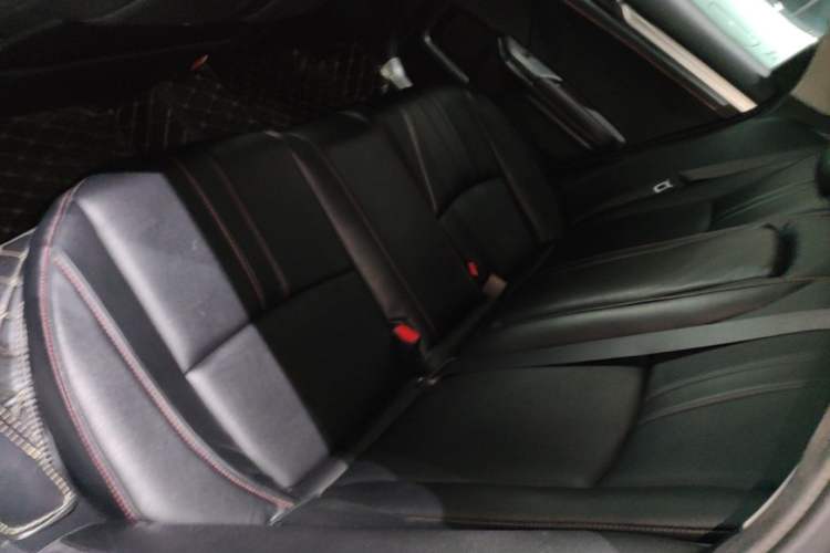 Used Honda Civic 2016 220TURBO CVT Luxury Edition Left Rear Seat