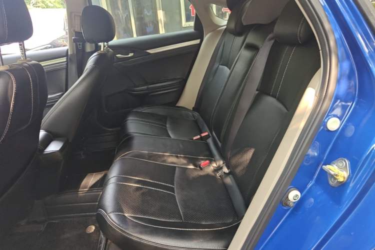 Used Honda Civic 2016 220TURBO CVT Luxury Edition Left Rear Seat