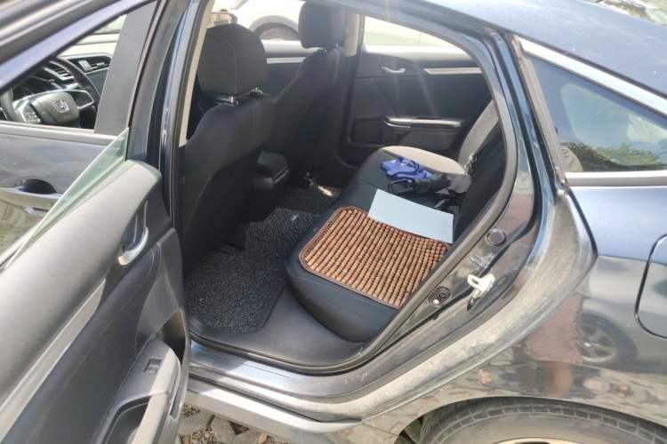 Used Honda Civic 2016 220TURBO CVT Luxury Edition Left Rear Seat
