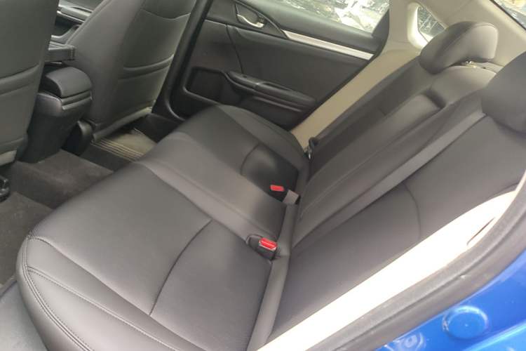 Used Honda Civic 2016 220TURBO CVT Luxury Edition Left Rear Seat