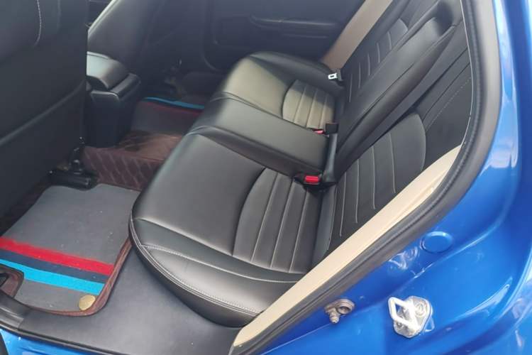 Used Honda Civic 2016 220TURBO CVT Luxury Edition Left Rear Seat