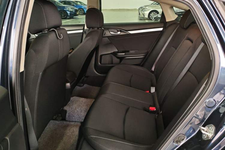 Used Honda Civic 2016 220TURBO CVT Luxury Edition Left Rear Seat