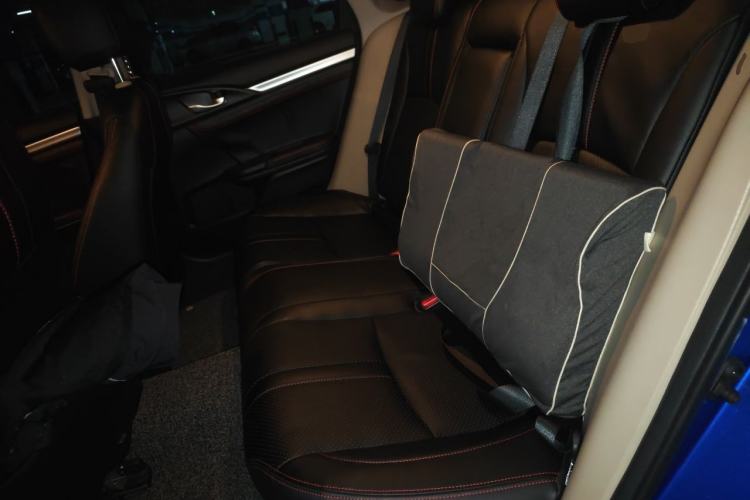 Used Honda Civic 2016 220TURBO CVT Luxury Edition Left Rear Seat