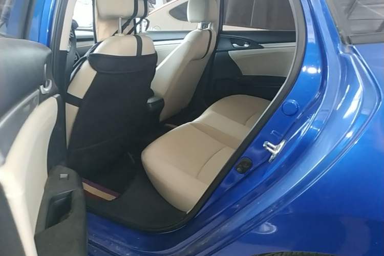 Used Honda Civic 2016 220TURBO CVT Luxury Edition Left Rear Seat