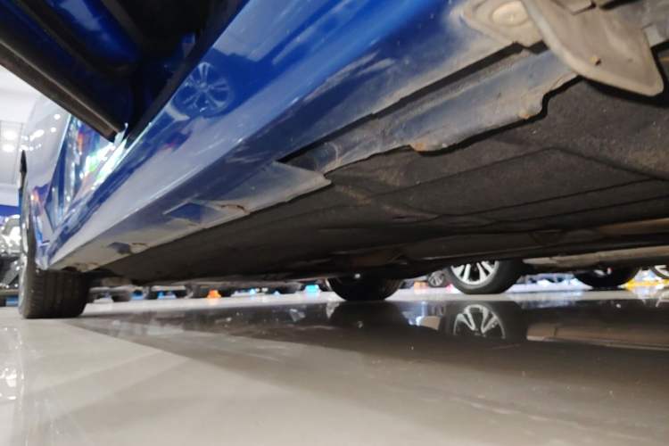 Used Honda Civic 2016 220TURBO CVT Luxury Edition Left Side Sill