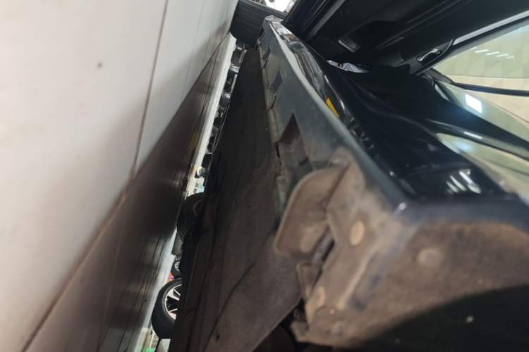 Used Honda Civic 2016 220TURBO CVT Luxury Edition Left Side Sill