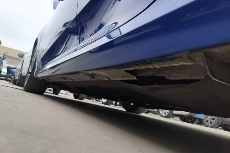 Used Honda Civic 2016 220TURBO CVT Luxury Edition Left Side Sill
