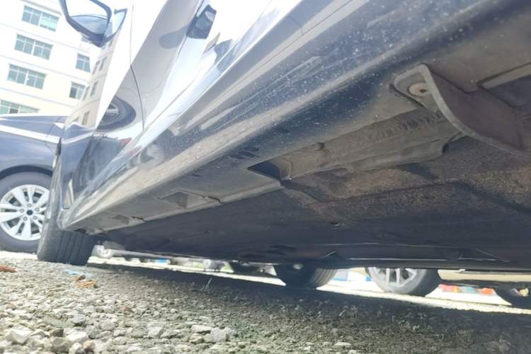 Used Honda Civic 2016 220TURBO CVT Luxury Edition Left Side Sill