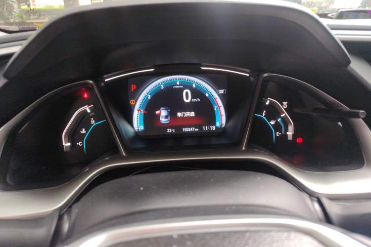 Used Honda Civic 2016 220TURBO CVT Prestige Edition Odometer Close Up