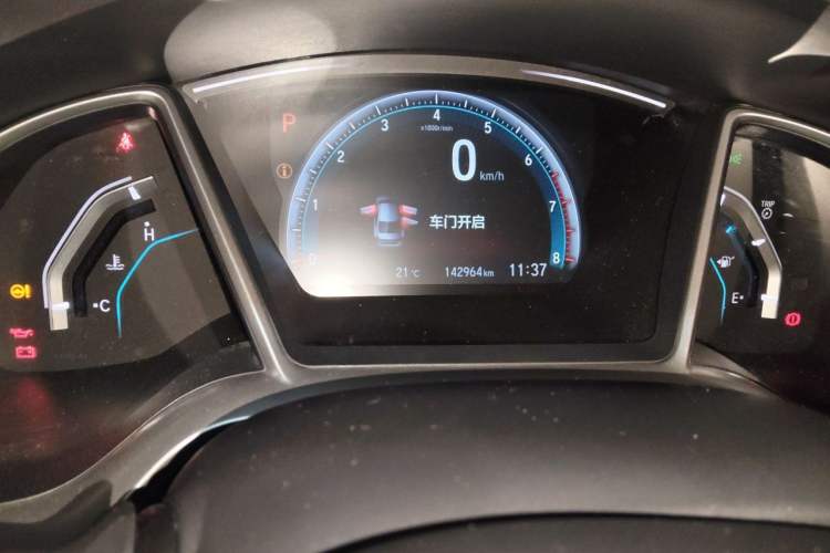Used Honda Civic 2016 220TURBO CVT Prestige Edition Odometer Close Up