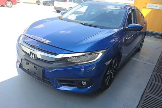 Używany Honda Civic 2016 220TURBO CVT Prestige Edition
