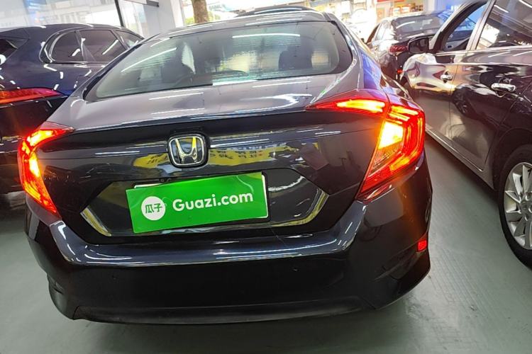 Used Honda Civic 2016 220TURBO CVT Luxury Edition Rear