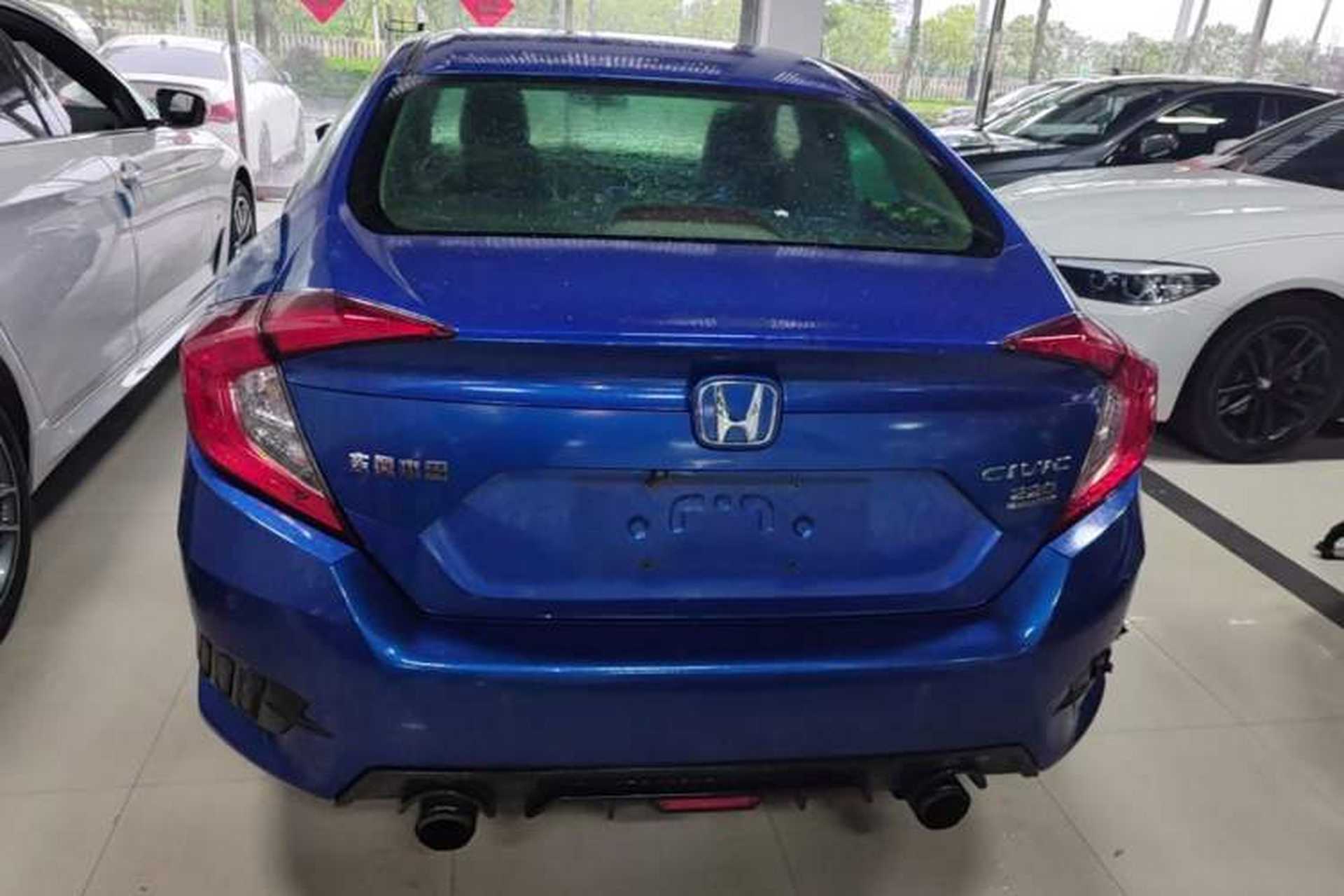 Used Honda Civic 2016 220TURBO CVT Luxury Edition Rear