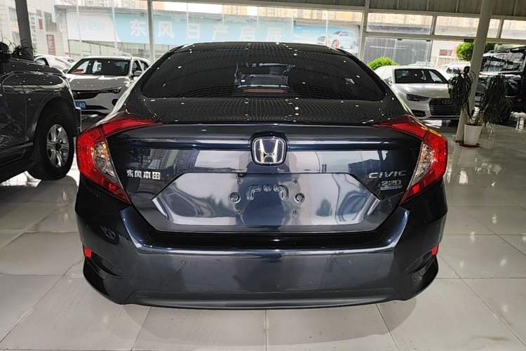 Used Honda Civic 2016 220TURBO CVT Luxury Edition Rear
