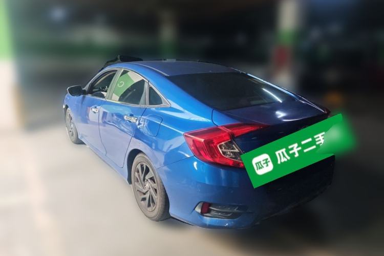 Used Honda Civic 2016 220TURBO CVT Luxury Edition Rear Left 45 Deg