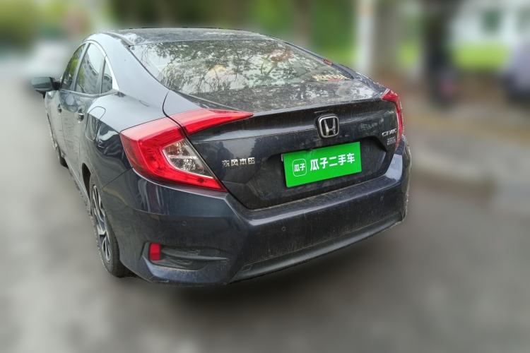 Used Honda Civic 2016 220TURBO CVT Luxury Edition Rear Left 45 Deg