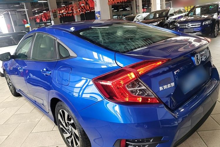 Used Honda Civic 2016 220TURBO CVT Luxury Edition Rear Left 45 Deg