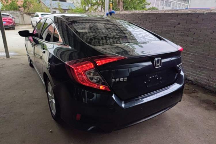 Used Honda Civic 2016 180TURBO CVT Comfort Version Rear Left 45 Deg