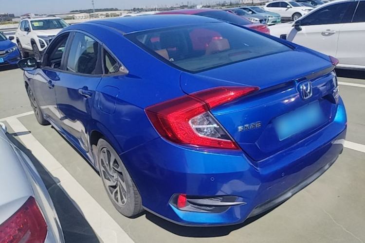 Used Honda Civic 2016 220TURBO CVT Luxury Edition Rear Left 45 Deg