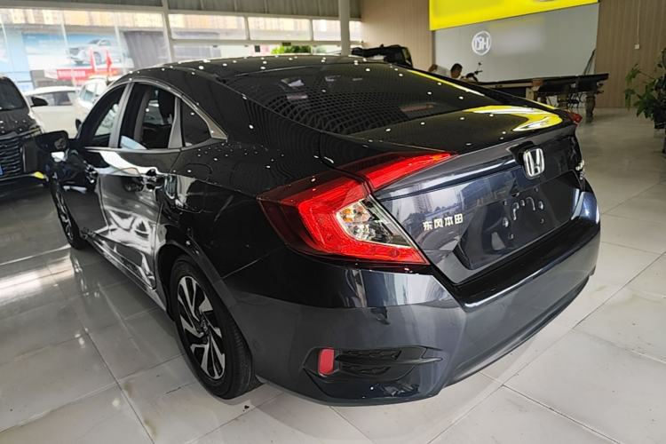 Used Honda Civic 2016 220TURBO CVT Luxury Edition Rear Left 45 Deg